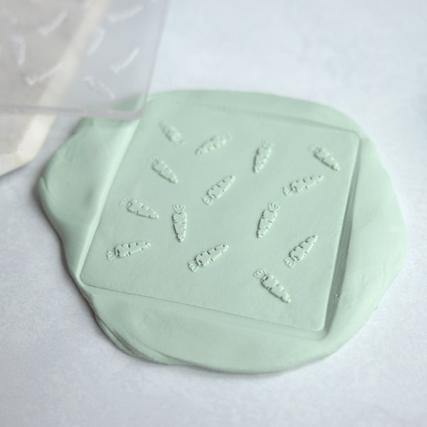 Carrot Pattern Easter Acrylic Fondant Embosser With Cutter | Cookie Stamp, Easter Fondant Embosser, Cookie Cutter, Easter Carrot Stamp