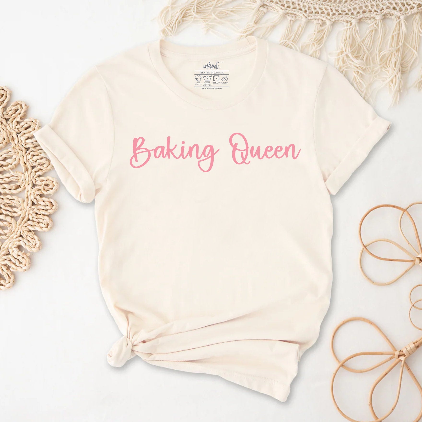 Baking Queen T-Shirt | Baking Shirt, Gift For Baker,Baker T-Shirt,Funny Baking Shirt, Bakery Gift,Baking Mom Shirt, funny baker,Bakery Shirt