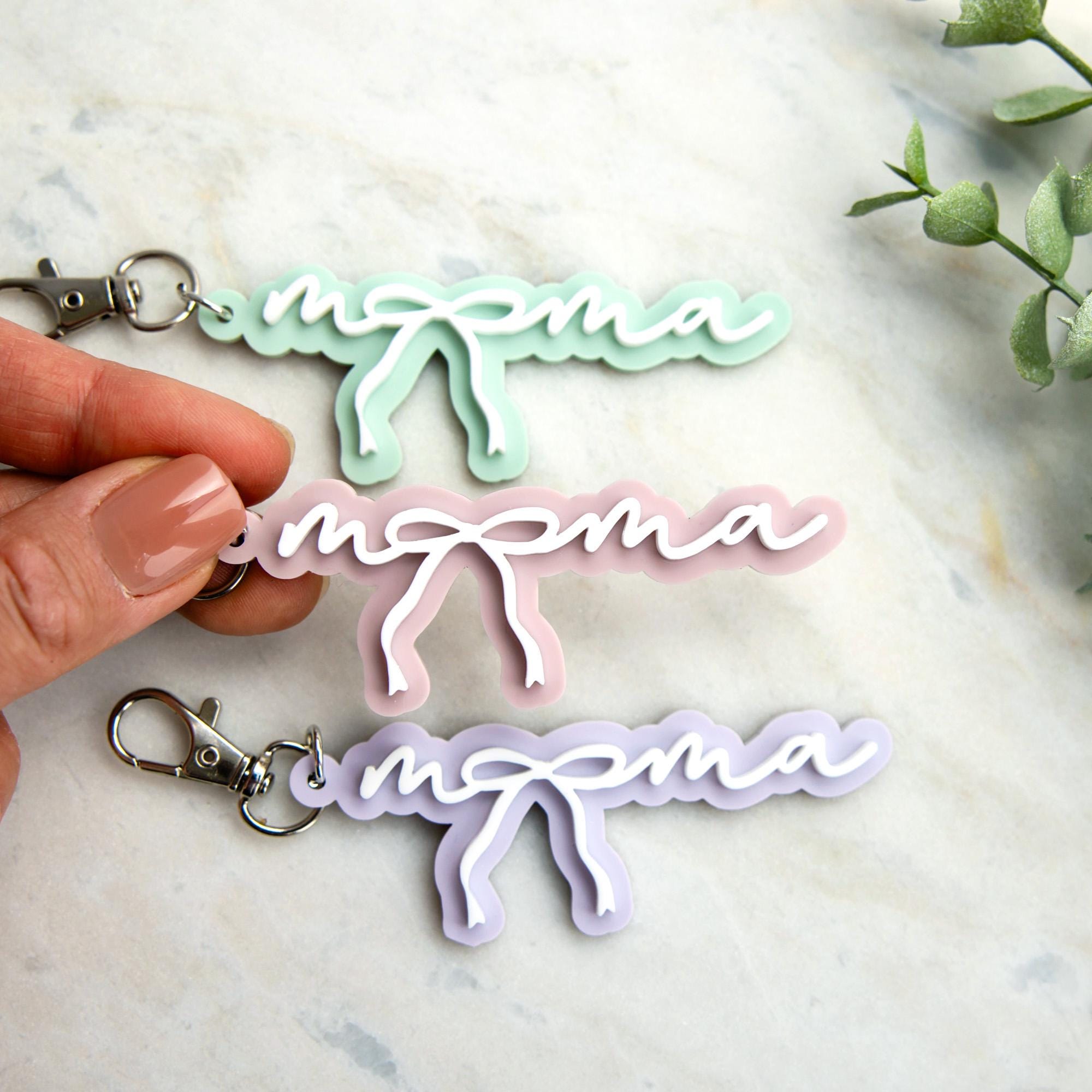 Mama Keychain, Mom Gift, Mother's Day Gift, Bow Keychain, Cute Mama Keychain, Gift for Mom, Acrylic Keychain